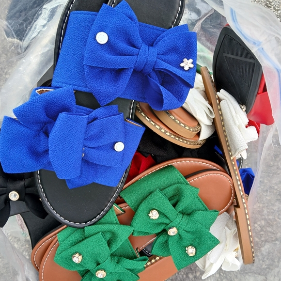 Shoes - Picture 2 of 2